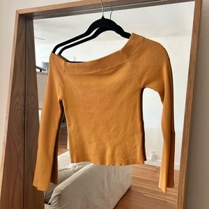 Mustard off the shoulder, princess Polly sweater